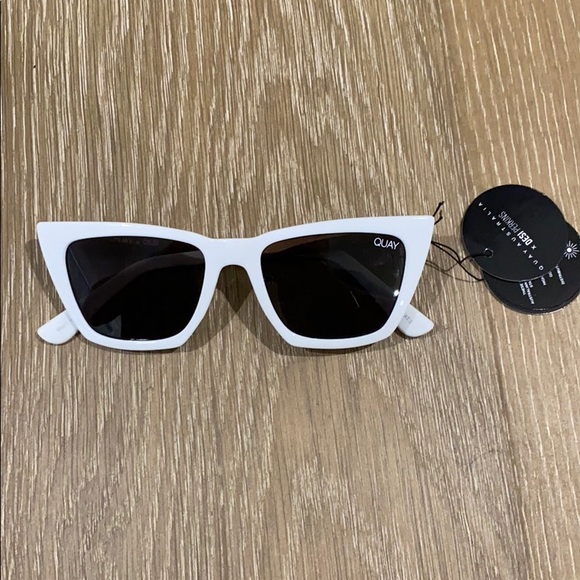 Quay Australia Accessories - NWT Quay x Desi Perkins white cat eye sunglasses